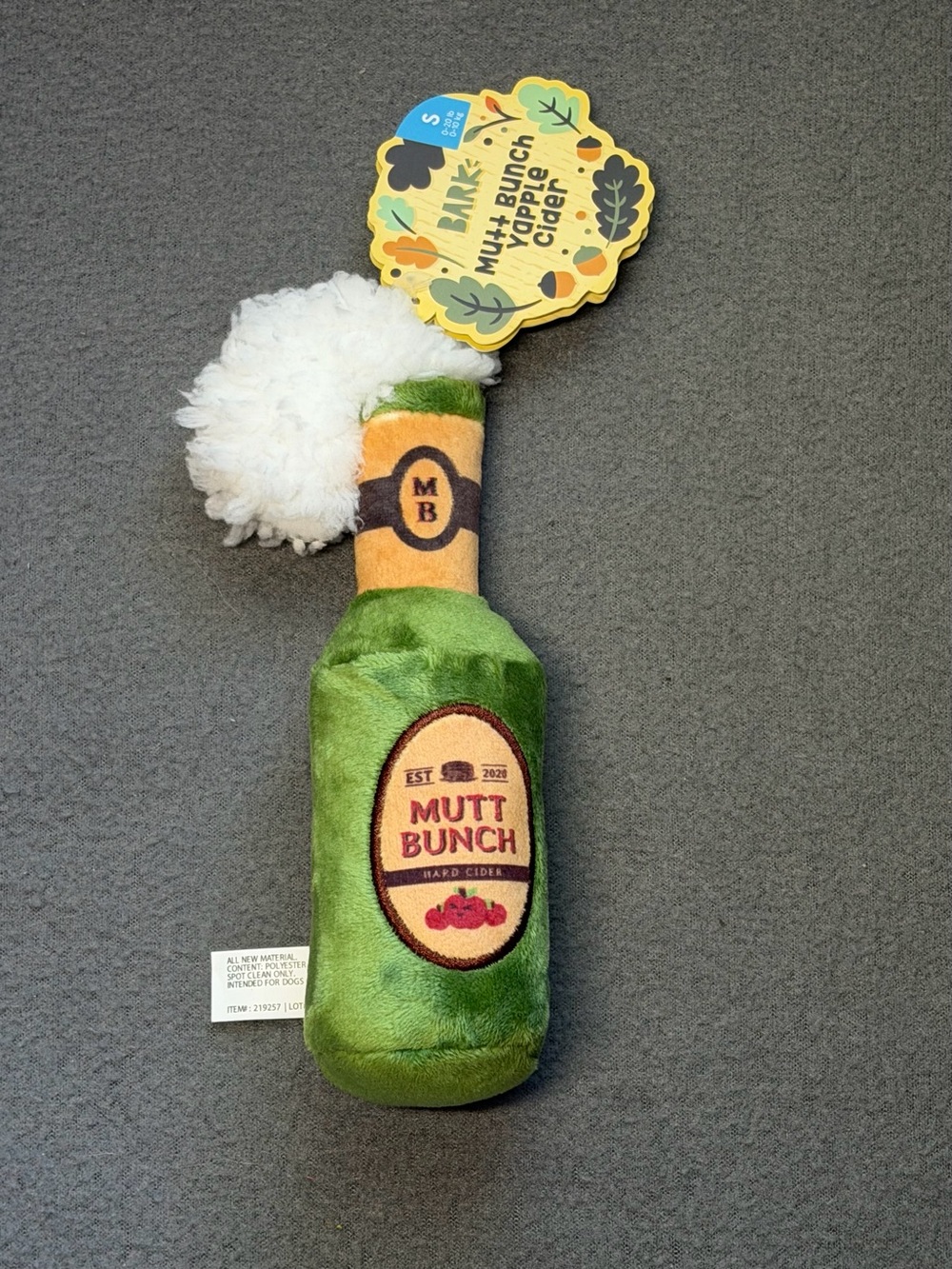 BARK Mutt Bunch Yapple Cider Dog Toy nwt